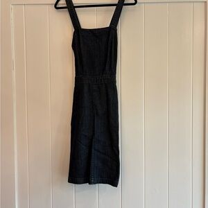 Elegant Black Midi Dress